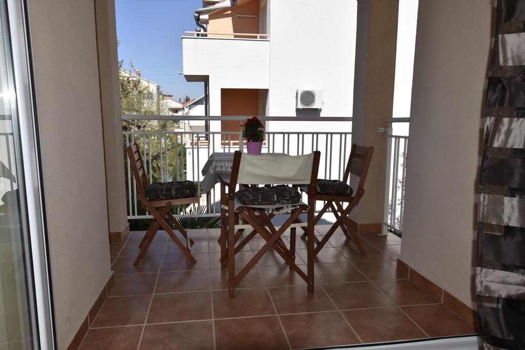 Apartman Sena Vodice Zewnętrze zdjęcie